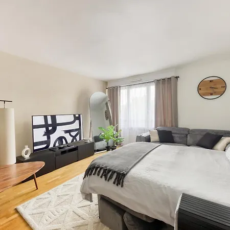 L'ilot Zen- Ideal Pour Famille-groupe-pro-double Parking-highwifi-aeroport Orly 8min-paris30min Apartment Fresnes (Val-de-Marne)