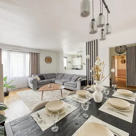 L'ilot Zen- Ideal Pour Famille-groupe-pro-double Parking-highwifi-aeroport Orly 8min-paris30min Apartment *