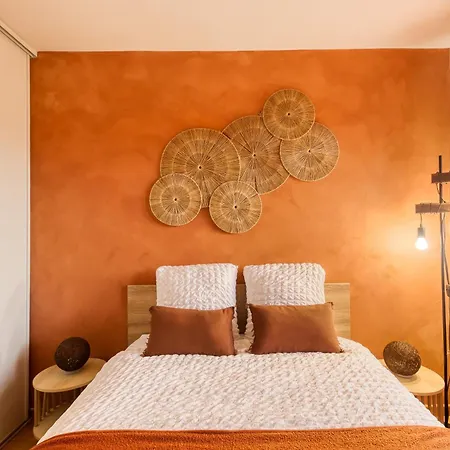 Apartment L'ilot Zen- Ideal Pour Famille-groupe-pro-double Parking-highwifi-aeroport Orly 8min-paris30min